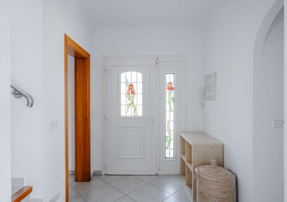 Reventa · detached house · Costeres