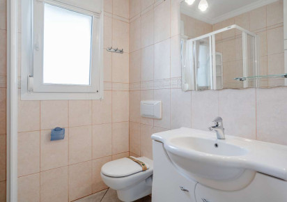 Reventa · detached house · Costeres