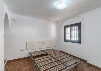 Reventa · detached house · La Fustera