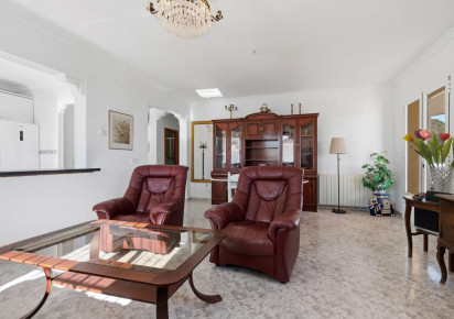 Reventa · detached house · Oltamar