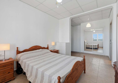 Reventa · detached house · Oltamar