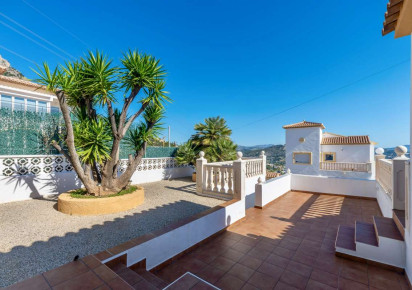 Reventa · detached house · Oltamar