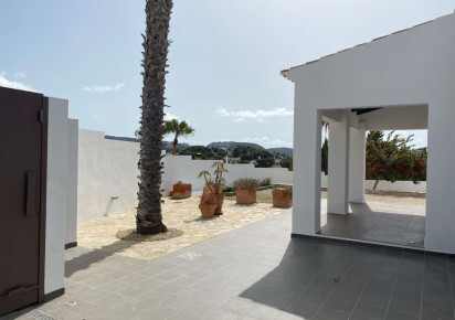 Reventa · detached house · Teulada