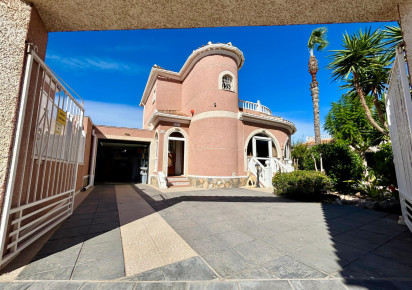 Reventa · Detached House / Villa · El Chaparral