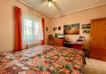 Reventa · Detached House / Villa · El Chaparral