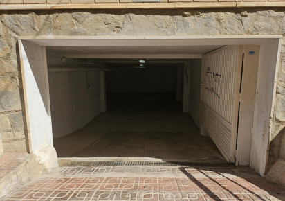 Reventa · Garage · Torrevieja · Playa del cura