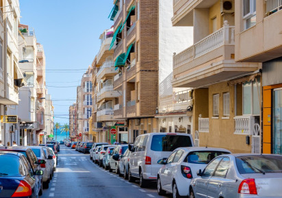 Reventa · Ground Floor · Torrevieja · Playa del cura