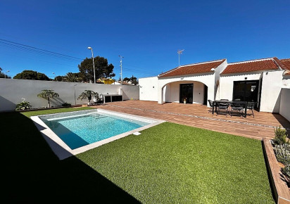 Reventa · Luxury villa · Torrevieja · Los balcones