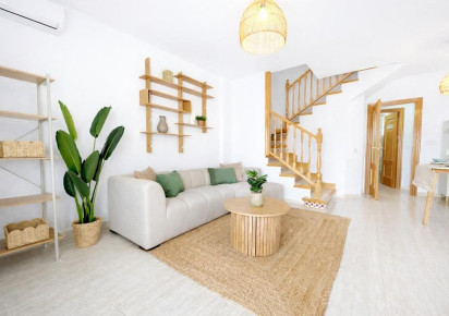 Reventa · terraced house · Dehesa de campoamor · Campoamor