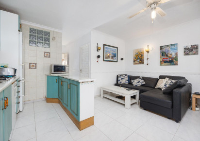 Reventa · terraced house · Torrevieja · Los Ángeles