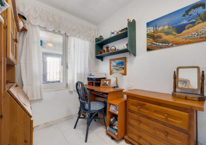 Reventa · terraced house · Torrevieja · Los Ángeles