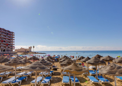 Reventa · terraced house · Torrevieja · Los Ángeles