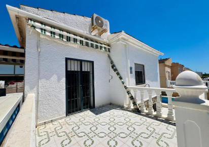Reventa · Town house · Torrevieja · San Luis