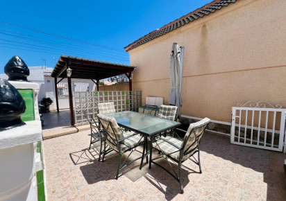 Reventa · Town house · Torrevieja · San Luis