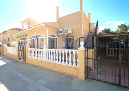 Reventa · Townhouse · Los Balcones