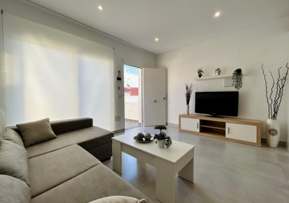 Reventa · Townhouse · Torrevieja · Urbanización San Luis