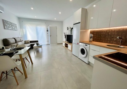 Reventa · Townhouse · Torrevieja · Urbanización San Luis