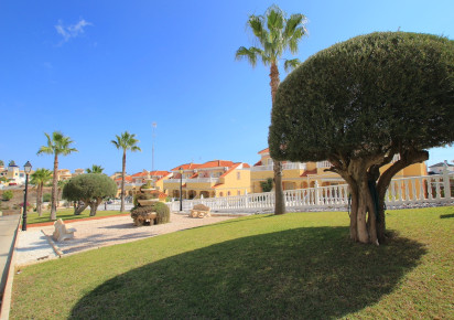 Reventa · Townhouse · Villamartin - Las Filipinas