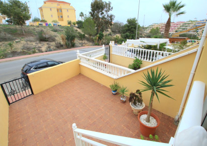 Reventa · Townhouse · Villamartin - Las Filipinas