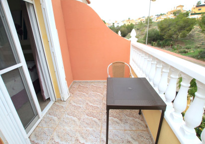 Reventa · Townhouse · Villamartin - Las Filipinas