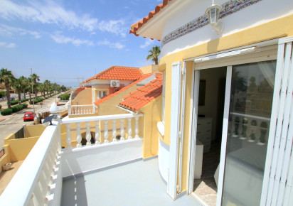 Reventa · Villa · Algorfa - Urb. Lo Crispin