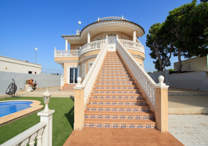 Reventa · Villa · Campoamor