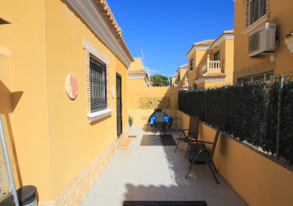 Reventa · Villa · Guardamar - El Raso