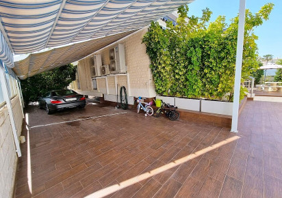 Reventa · Villa · La Mata