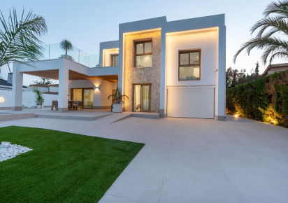 Reventa · Villa · Orihuela Costa · Campoamor
