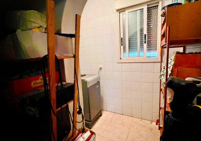 Reventa · - VILLA · Orihuela · Los Balcones