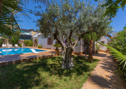 Reventa · Villa · Orihuela · Orihuela Costa