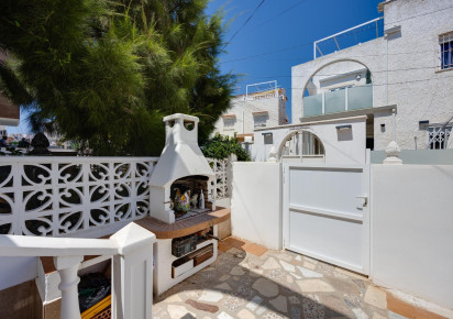 Reventa · Villa · Torrevieja · Calas blanca