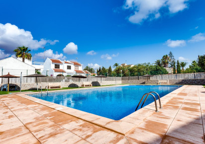 Reventa · Villa · Torrevieja · Calas blanca