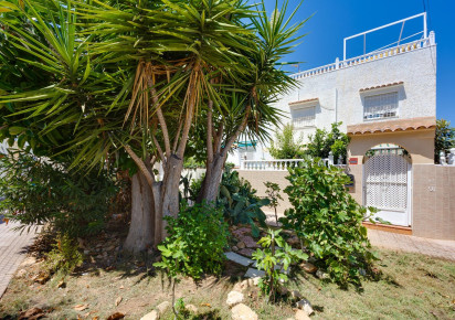Reventa · Villa · Torrevieja · Calas blanca