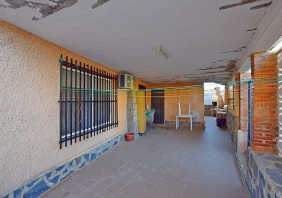 Reventa · Villa · Torrevieja · Calas - norte ciudad