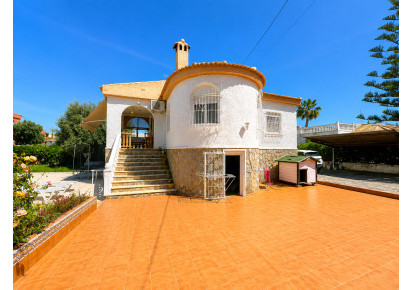 Reventa · Villa · Torrevieja · LA SIESTA