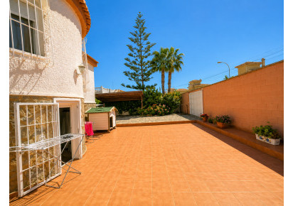 Reventa · Villa · Torrevieja · LA SIESTA