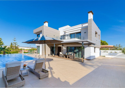 Reventa · Villa · Torrevieja · Los balcones