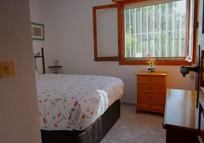 Reventa · Villa · Torrevieja · Urbanización San Luis