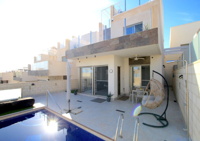 Reventa · Villa · Villamartin