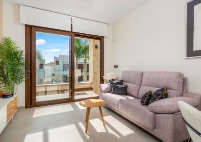 Rynek pierwotny · APARTAMENTO · Torrevieja · Los balcones