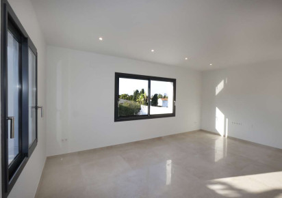 Rynek pierwotny · detached house · Calpe
