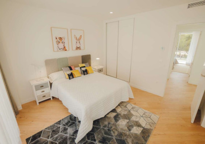 Rynek pierwotny · detached house · Finestrat