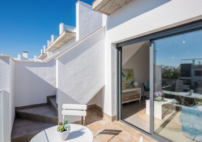 Rynek pierwotny · Studios · Pilar de la Horadada · PILAR DE LA HORADADA