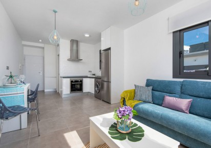 Rynek pierwotny · Studios · Pilar de la Horadada · PILAR DE LA HORADADA