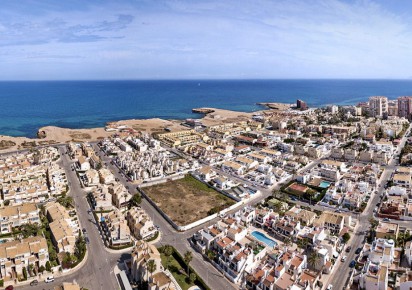 Rynek pierwotny · Terraced Houses · Torrevieja