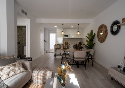 Rynek pierwotny · Townhouse · AVILESES