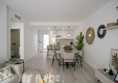 Rynek pierwotny · Townhouse · AVILESES