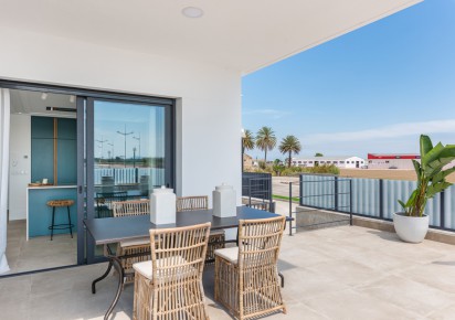 Rynek pierwotny · Villa · Dolores Town