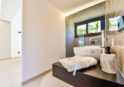 Rynek pierwotny · Villa · Finestrat